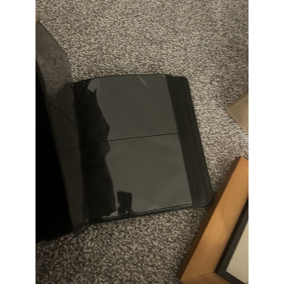 Lot Of 2 Picture Frames (5x6.5 And 8.25x8.25) And A Green Leather Photo Album - Picture 2 of 11